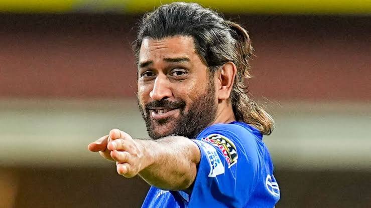 Top Indian Cricketer :- No.6 M.S Dhoni